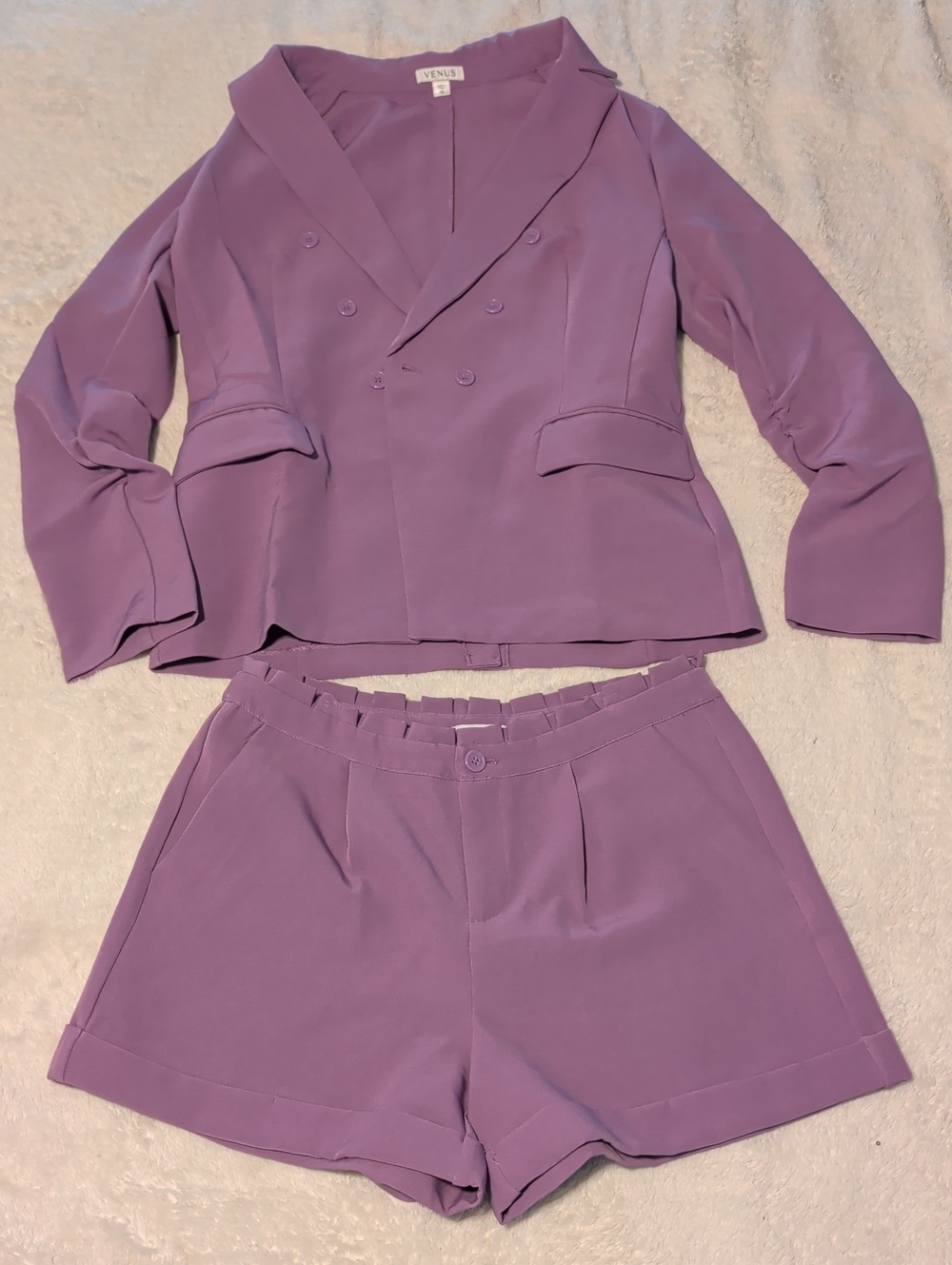 VENUS Lavender Double-Breasted Blazer with Tailored Shorts
